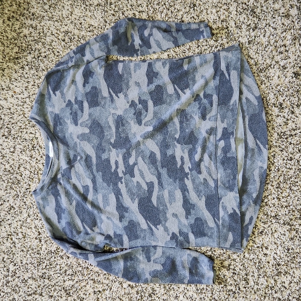 Womens fleece top